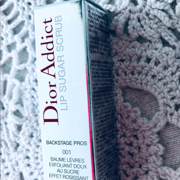 DIOR ADDICT 001 PINK LIP SUGAR SCRUB - Picture 4 of 7